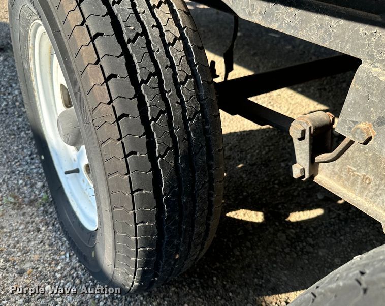 image for item NH9126 1996 Conquest  Gulf Stream camper