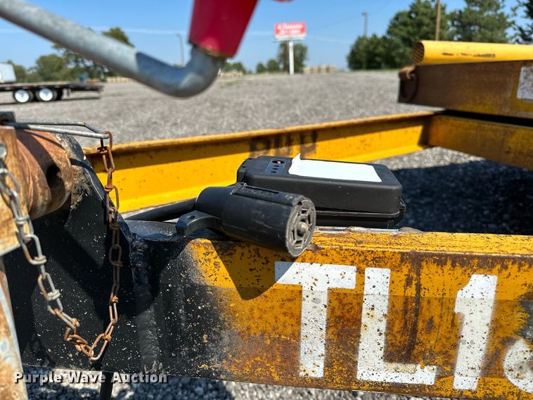 image for item NQ9350 1991 Fleming  tilt deck equipment trailer