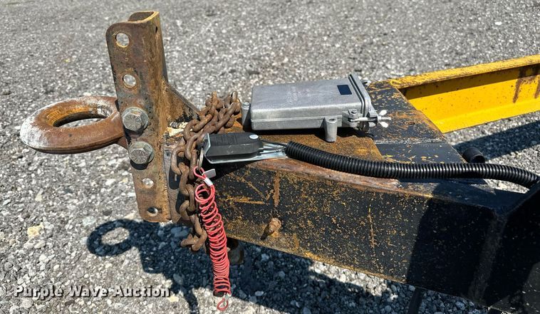 image for item NQ9350 1991 Fleming  tilt deck equipment trailer