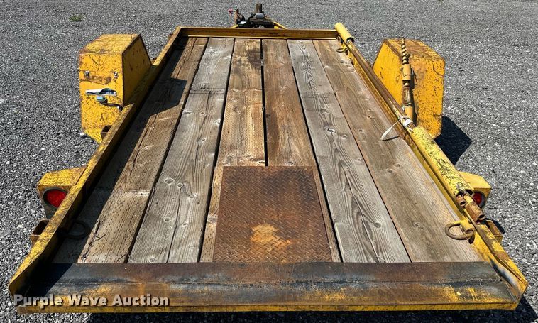 image for item NQ9350 1991 Fleming  tilt deck equipment trailer