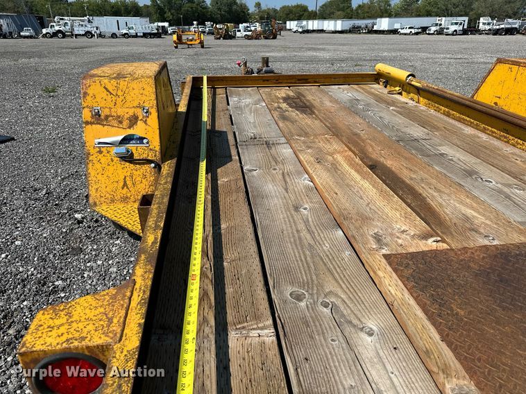 image for item NQ9350 1991 Fleming  tilt deck equipment trailer