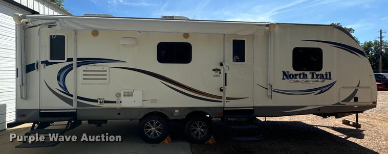 image for item NQ9731 2014 Heartland North Trail 26BRSS  camper