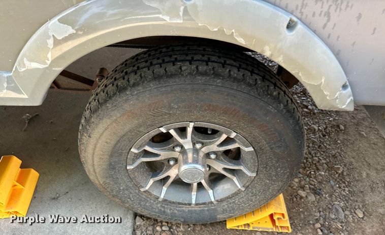 image for item NQ9731 2014 Heartland North Trail 26BRSS  camper