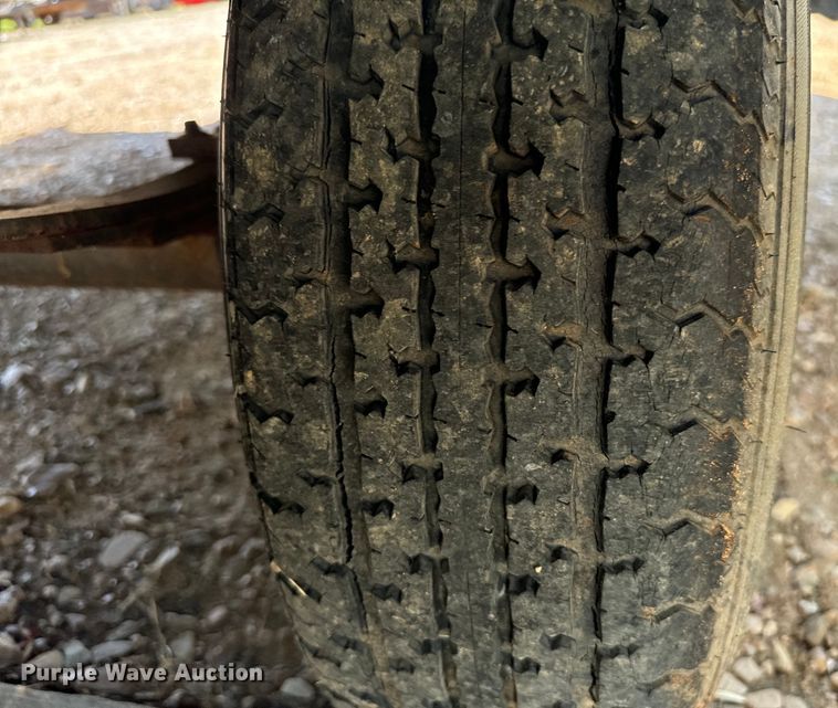 image for item NQ9731 2014 Heartland North Trail 26BRSS  camper