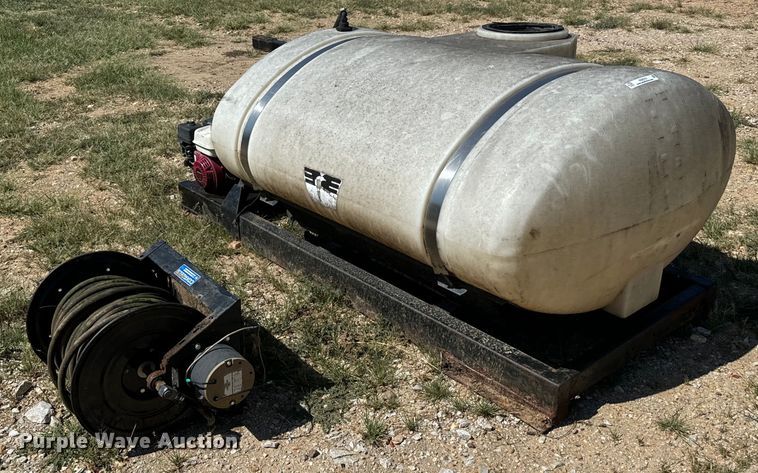 image for item NQ9743 Turf sprayer