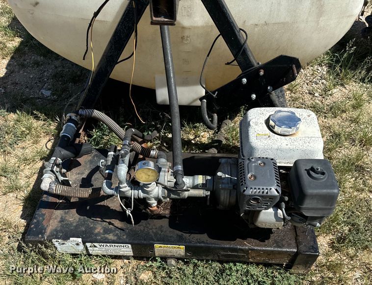 image for item NQ9743 Turf sprayer