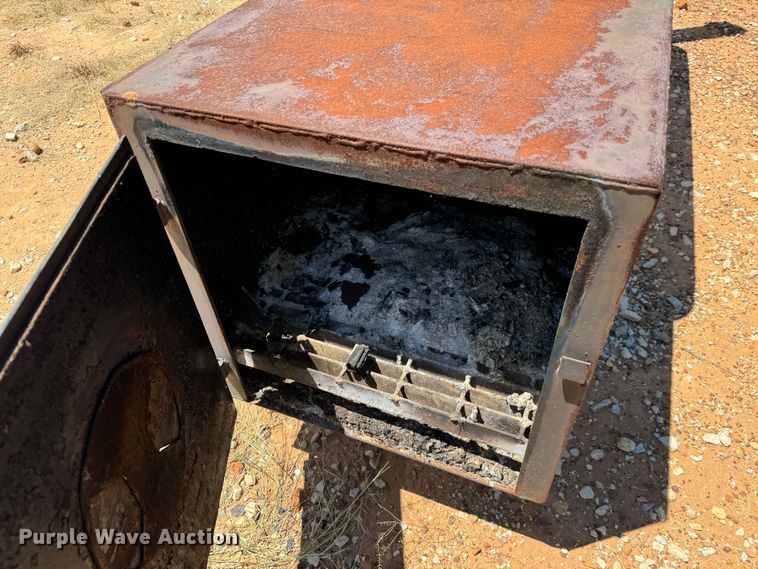 image for item NQ9751 Shop built smoker