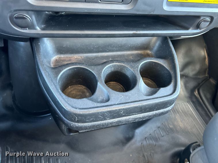 image for item NR9424 2007 Chevrolet Express 3500 box truck