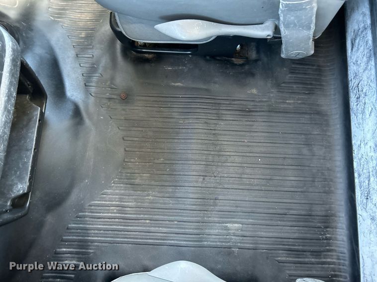 image for item NR9424 2007 Chevrolet Express 3500 box truck