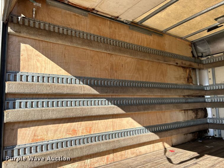 image for item NR9424 2007 Chevrolet Express 3500 box truck