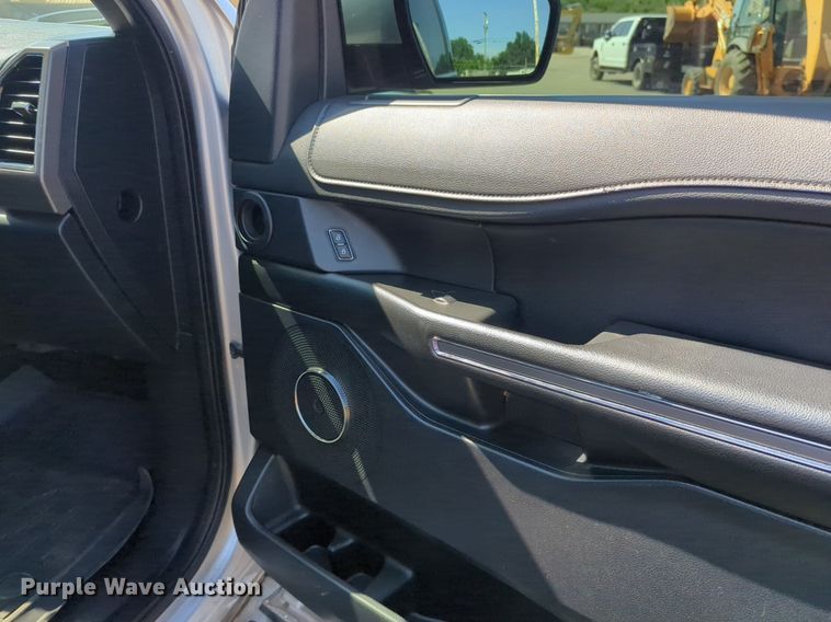 image for item NW9576 2019 Ford Expedition SUV