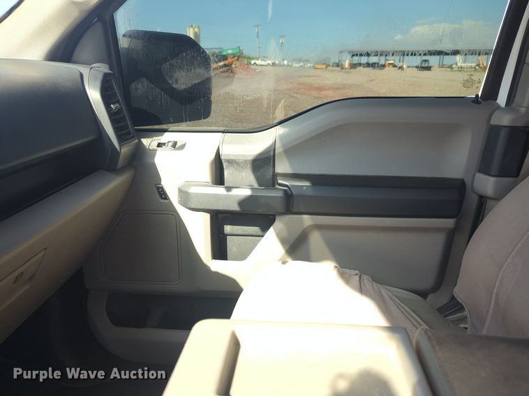 image for item NW9737 2017 Ford F150 SuperCab pickup truck