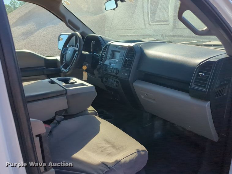 image for item NW9737 2017 Ford F150 SuperCab pickup truck