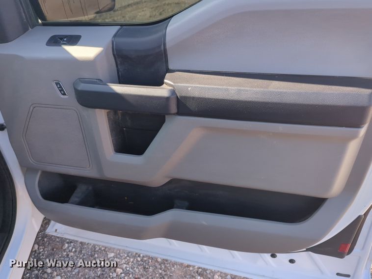 image for item NW9737 2017 Ford F150 SuperCab pickup truck