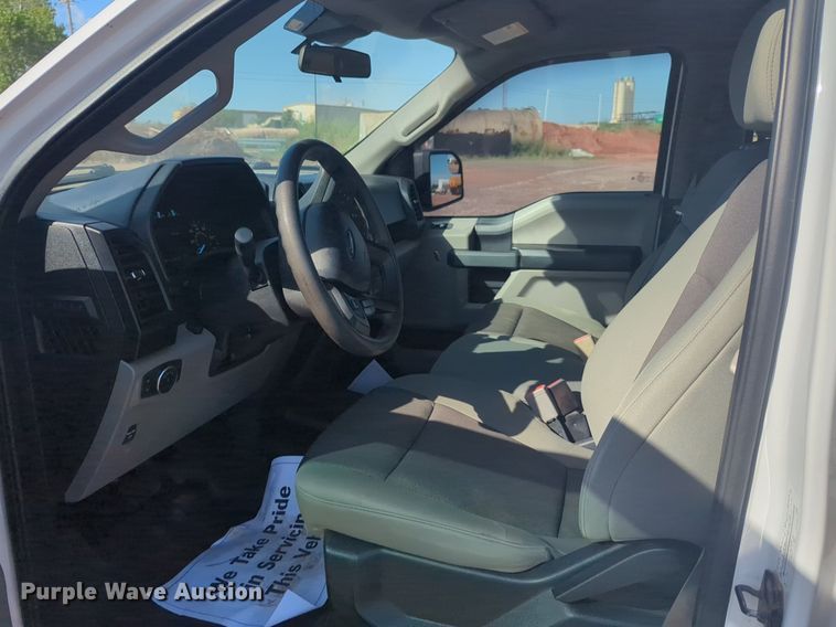 image for item NW9738 2020 Ford F150 XL SuperCrew pickup truck