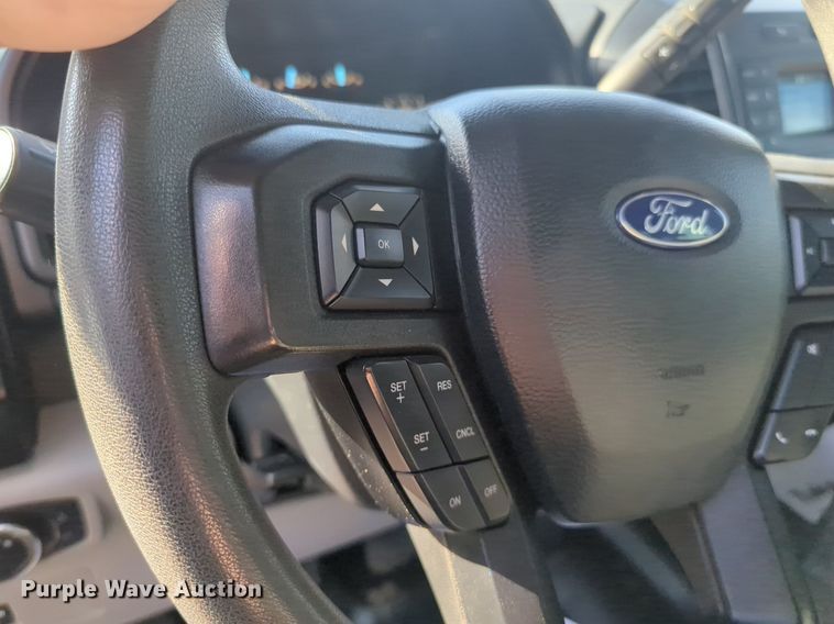 image for item NW9738 2020 Ford F150 XL SuperCrew pickup truck