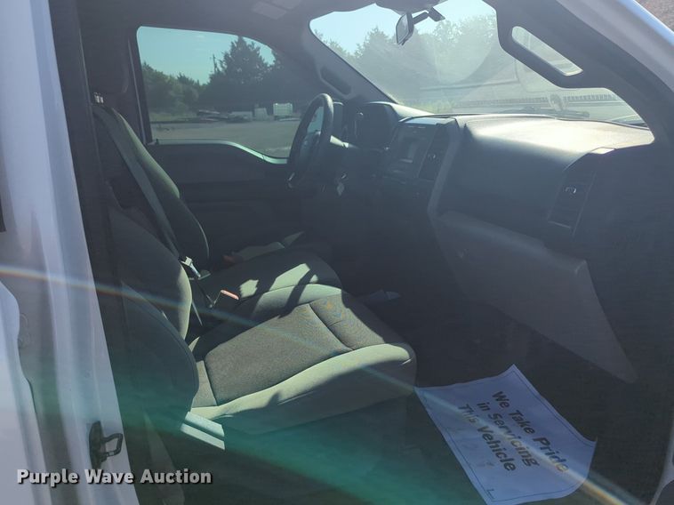 image for item NW9738 2020 Ford F150 XL SuperCrew pickup truck