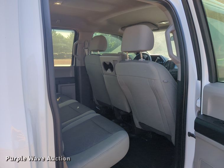 image for item NW9738 2020 Ford F150 XL SuperCrew pickup truck