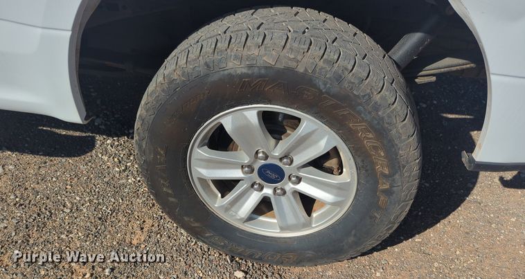 image for item NW9738 2020 Ford F150 XL SuperCrew pickup truck