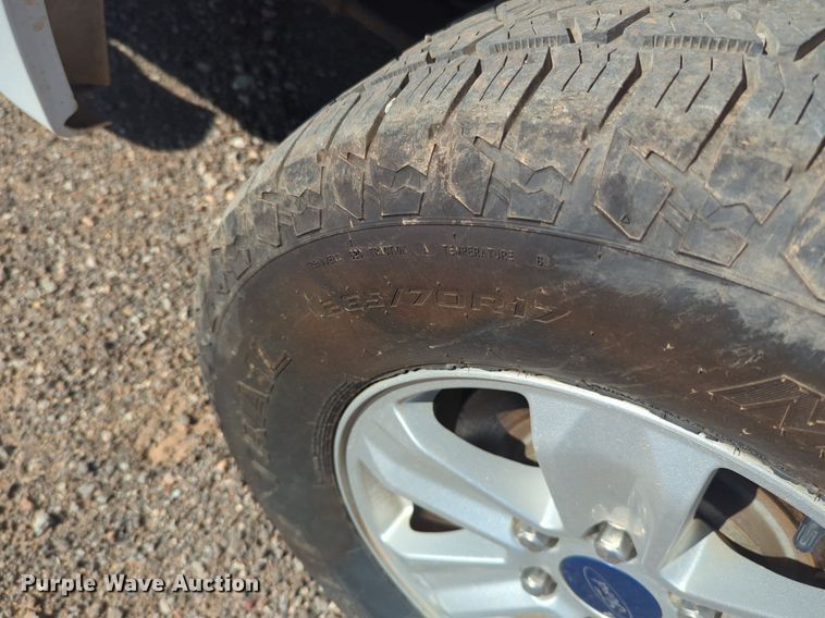 image for item NW9738 2020 Ford F150 XL SuperCrew pickup truck