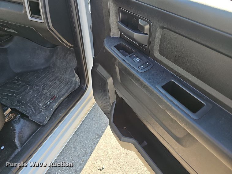 image for item NX9039 2021 Ram 1500 Classic Quad Cab pickup truck