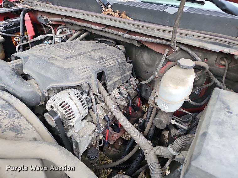 image for item NX9149 2008 Chevrolet Silverado 2500HD pickup truck cab and chassis