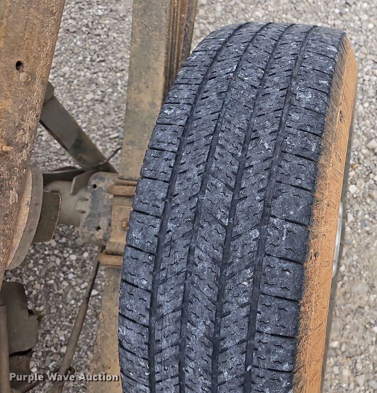 image for item NX9149 2008 Chevrolet Silverado 2500HD pickup truck cab and chassis