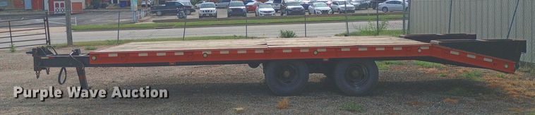 image for item NY9440 2000 Trail-eze equipment trailer