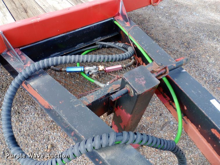 image for item NY9440 2000 Trail-eze equipment trailer