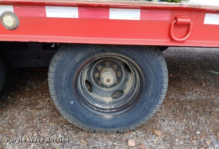 image for item NY9440 2000 Trail-eze equipment trailer