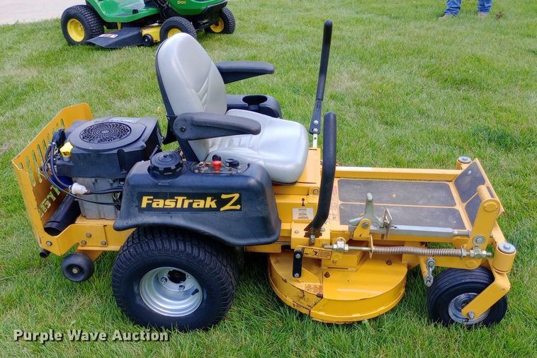 image for item NY9483 2004 Hustler Fastrak Z ZTR lawn mower