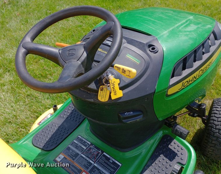 image for item NY9486 2013 John Deere D120 lawn mower