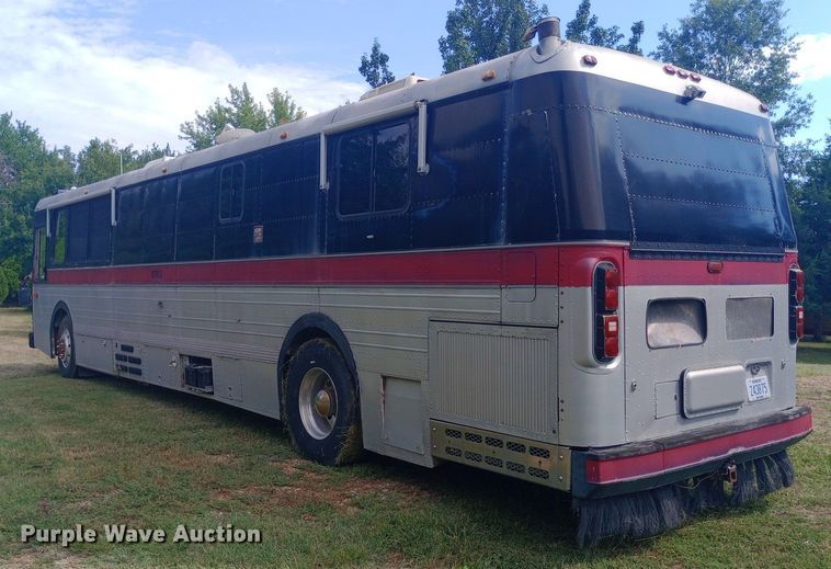 image for item NY9498 1978 AMGN Greyhound  RV