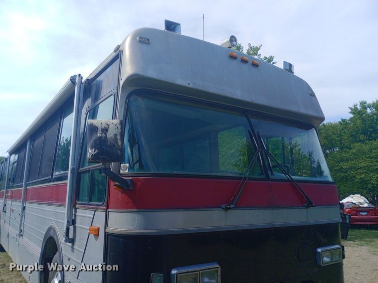 image for item NY9498 1978 AMGN Greyhound  RV