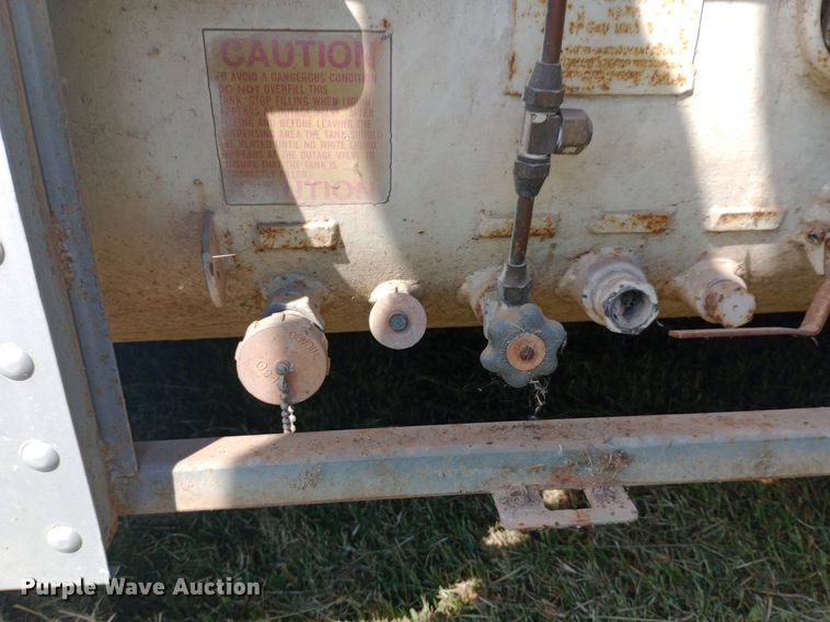 image for item NY9498 1978 AMGN Greyhound  RV