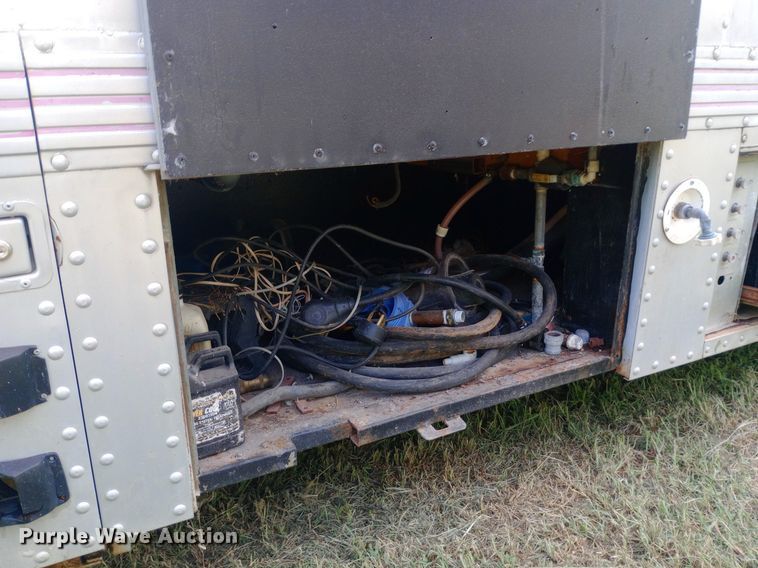 image for item NY9498 1978 AMGN Greyhound  RV