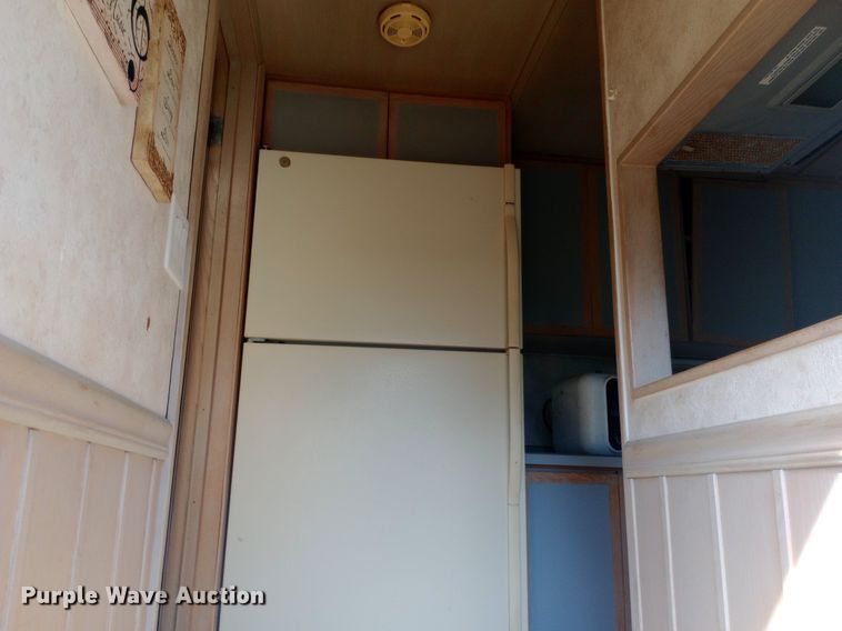 image for item NY9498 1978 AMGN Greyhound  RV