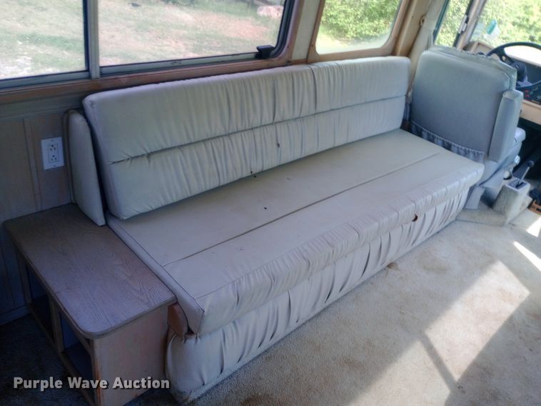 image for item NY9498 1978 AMGN Greyhound  RV