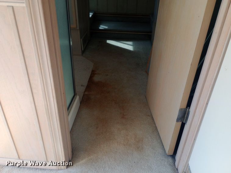 image for item NY9498 1978 AMGN Greyhound  RV