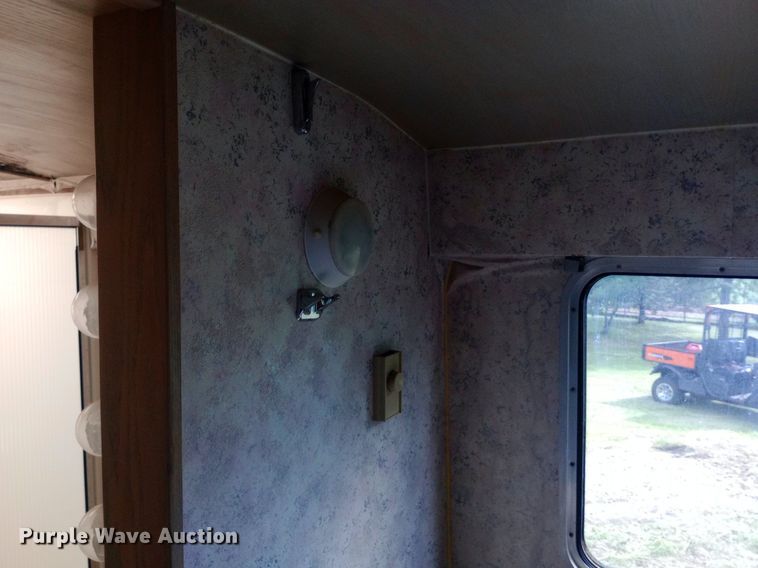 image for item NY9498 1978 AMGN Greyhound  RV