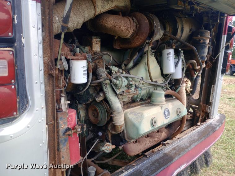 image for item NY9498 1978 AMGN Greyhound  RV