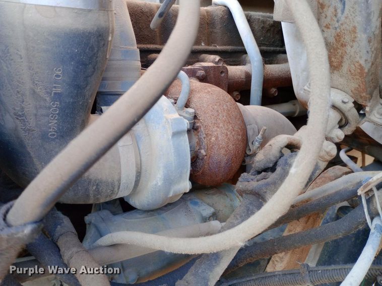 image for item NY9500 1989 Ford  F600 flatbed truck