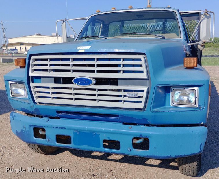 image for item NY9501 1989 Ford F600 dump flatbed truck