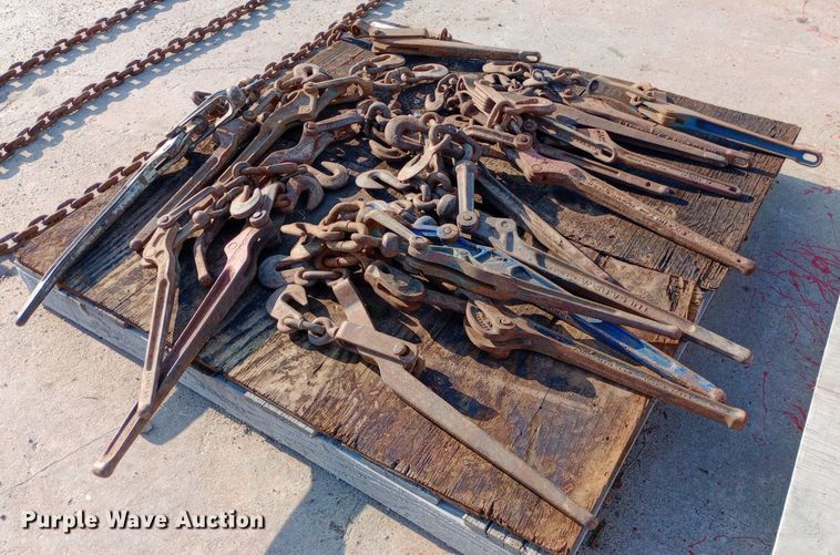 image for item NY9503 Chains and binders