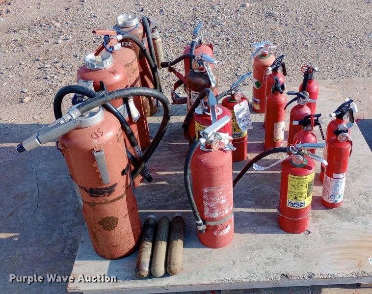 image for item NY9504 (18) fire extinguishers