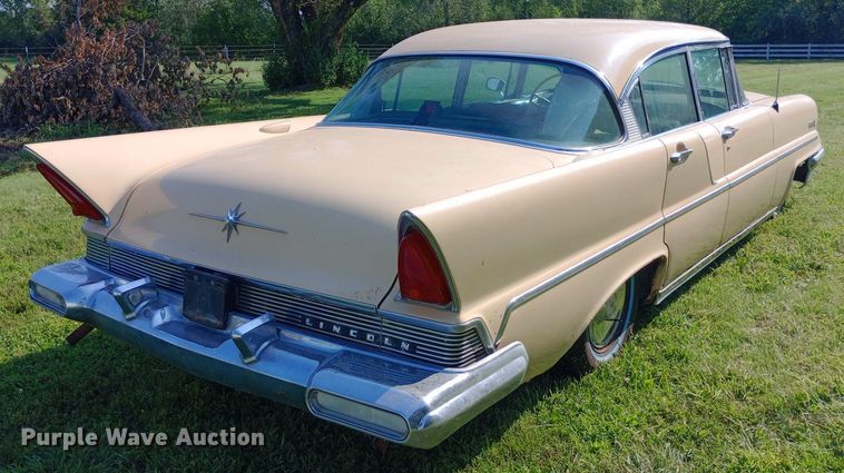 image for item NY9506 1957 Lincoln Premiere coupe
