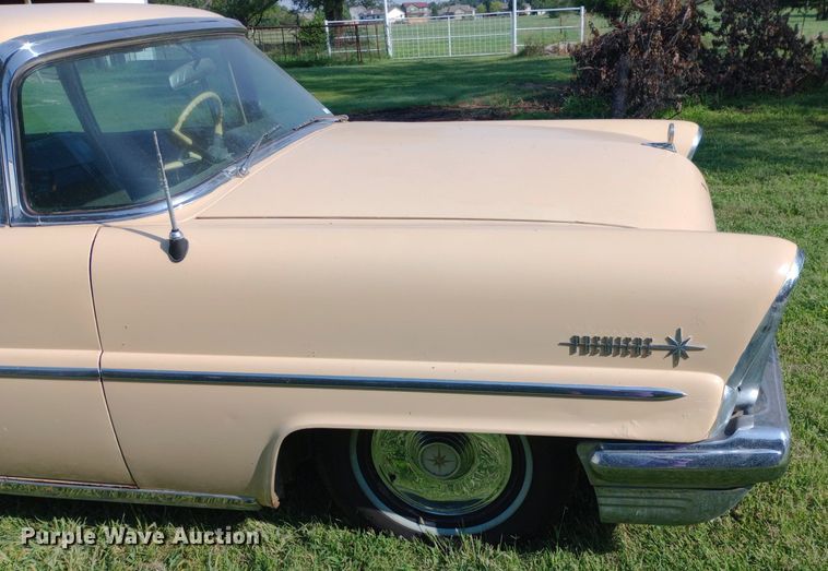 image for item NY9506 1957 Lincoln Premiere coupe