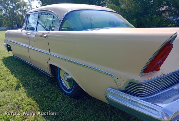 image for item NY9506 1957 Lincoln Premiere coupe