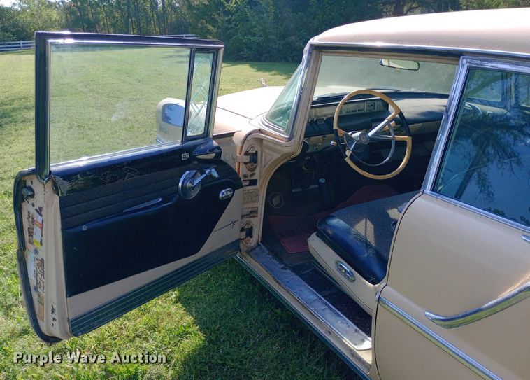 image for item NY9506 1957 Lincoln Premiere coupe
