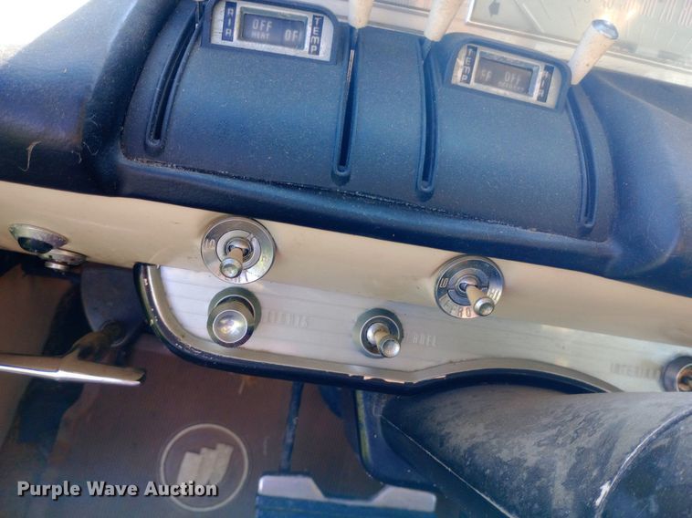 image for item NY9506 1957 Lincoln Premiere coupe